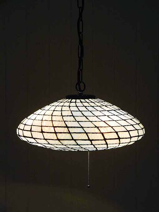 16 In TIFFANY STYLE HANGING LAMP, LENS GSE 312