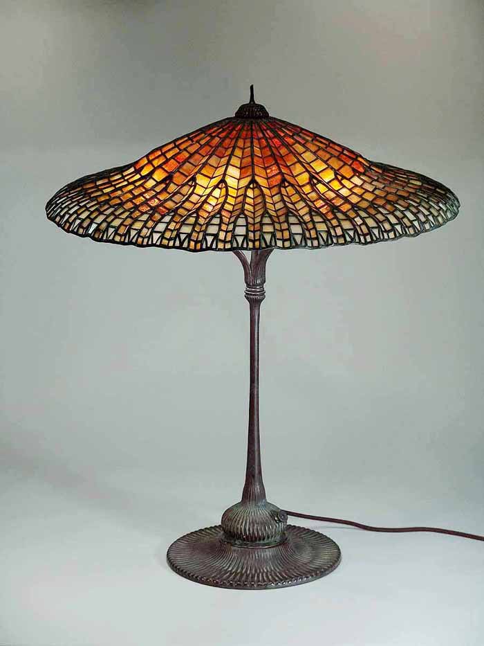 LEADED GLASS AND BRONZE TIFFANY LAMP 25" LOTUS LEAF