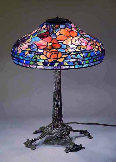 18" Peony leaded Glass and bronze lamp, design of Tiffany Studios New York