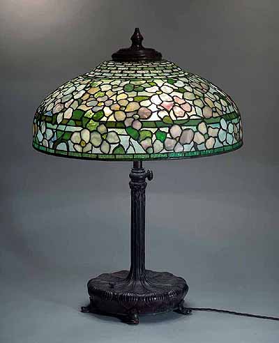 22" DOGWOOD Tiffany table lamp
