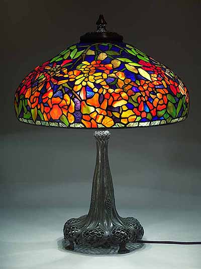 22" Trumpet Vine Tiffany leaded Glass and bronze table lamp Design of Tifany Studios