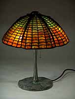 15" Spider Tiffany table lamp on Mushroom bronze base