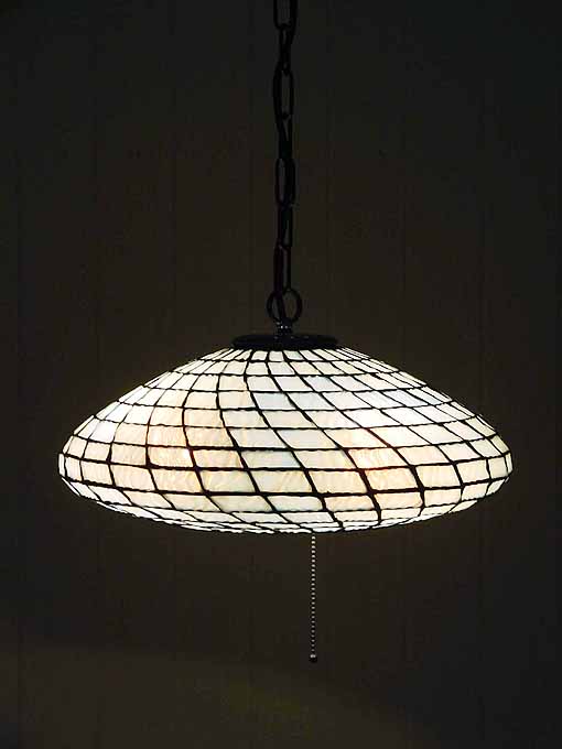 Lens Tiffany style lamp