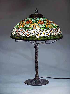 20" Jonquil Daffodil Tiffany lamp on Twisted Vine Base