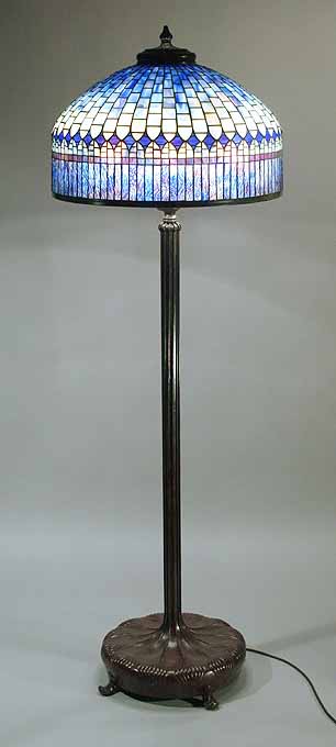 24 1/2" STANDARD GEOMETRIC TIFFANY LAMP (CURTAIN BORDER)  #1506 & SENIOR FLOOR BASE #376