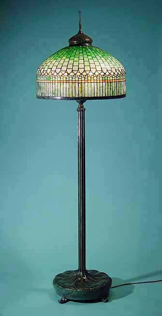 Tiffany FLOOR LAMP STANDARD GEOMETRIC (CURTAIN BORDER) #1506