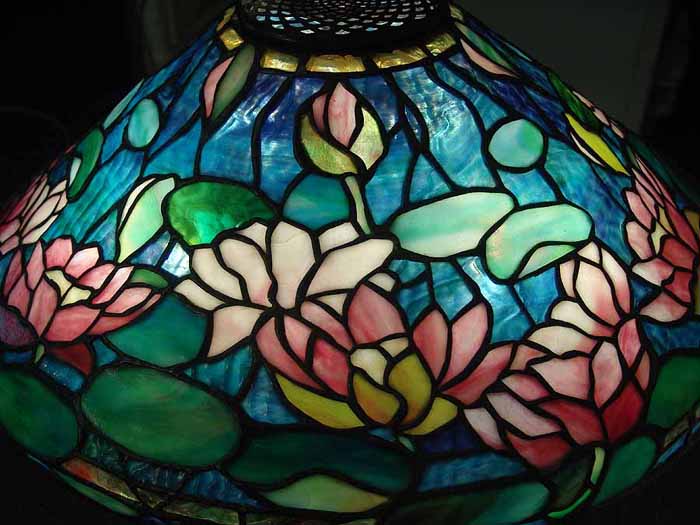 tiffany lamp