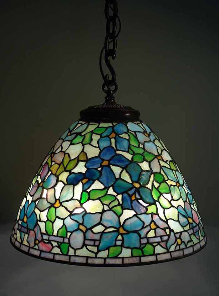 Tiffany lamp