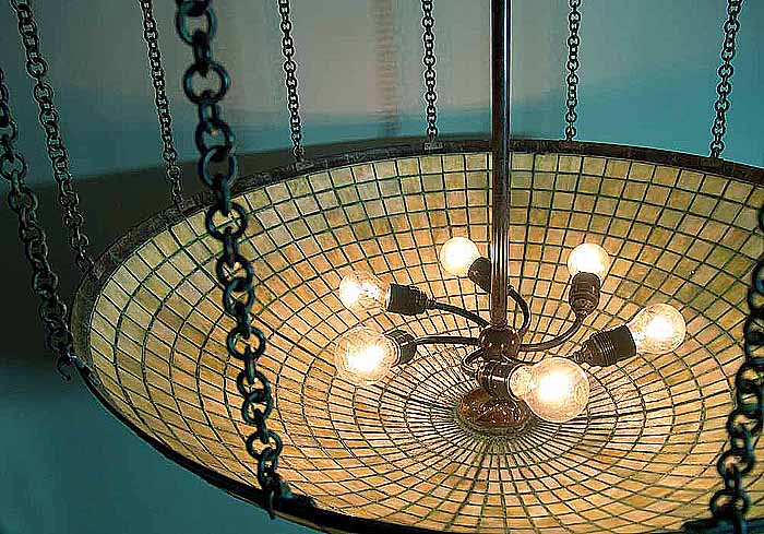 Leaded Glass Tiffany lamp