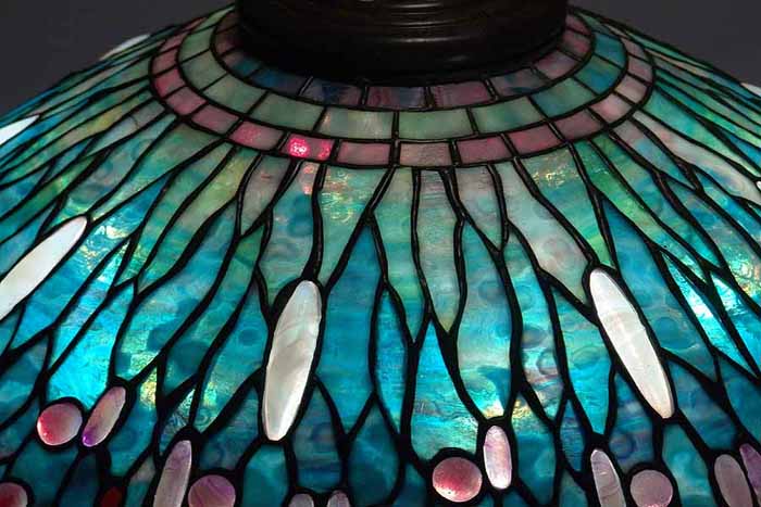 tiffany lamp