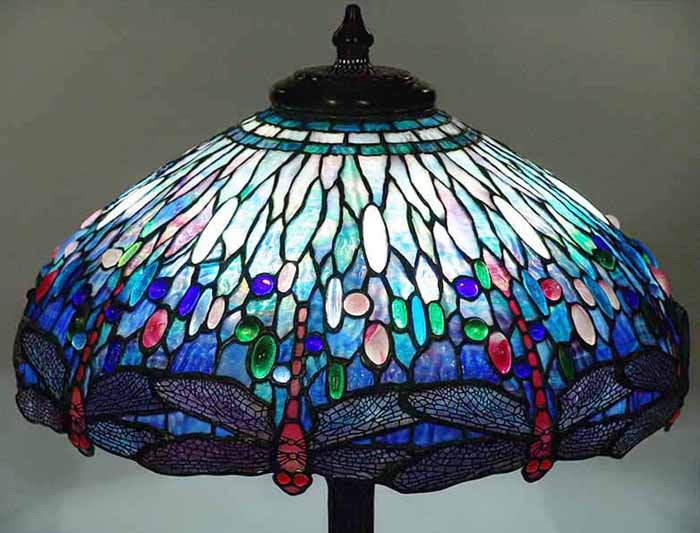 tiffany lamp