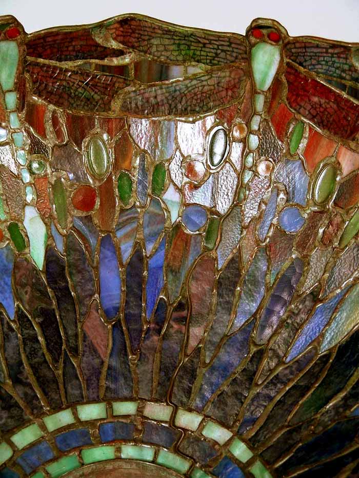 tiffany lamp