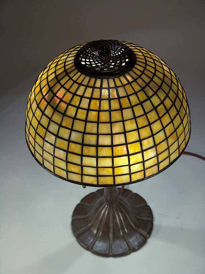 Tiffany lamp base