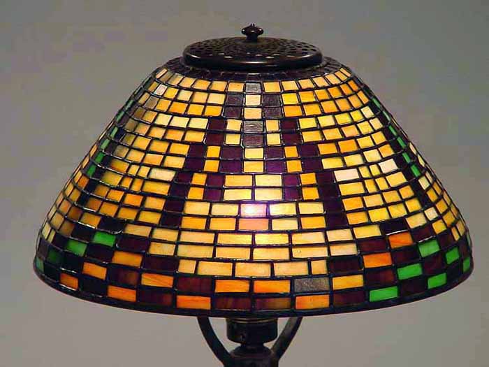 Tiffany lamp base