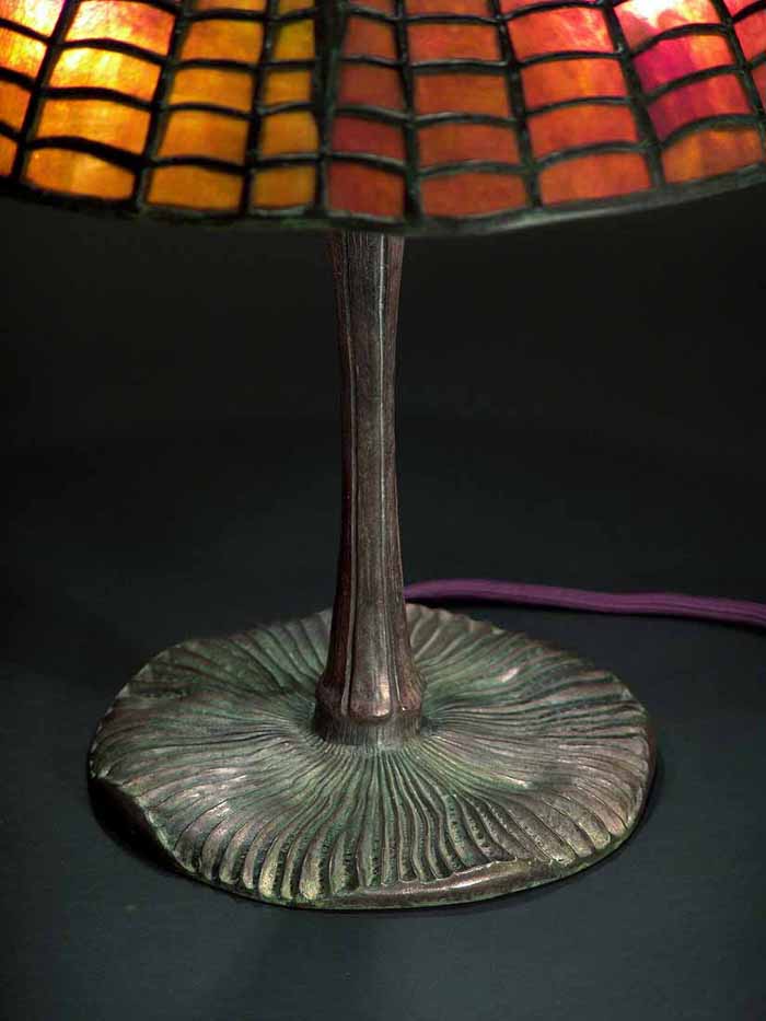 Tiffany lamp base