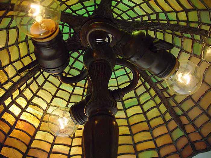 Leaded Glass & Bronze Tiffany lamp