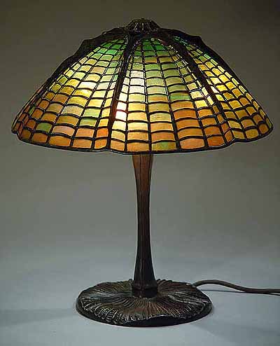 ^15" LEADED GLASS AND BRONZE SPIDER TIFFANY LAMP