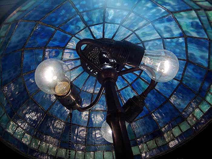 Leaded Glass Tiffany lamp