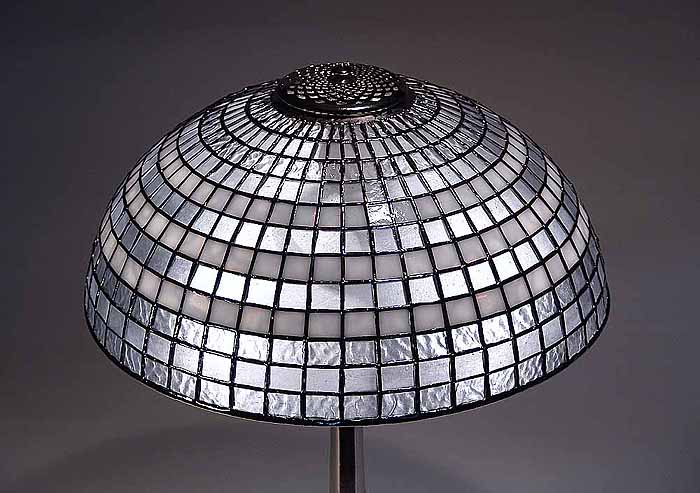 Leaded Glass & Bronze Tiffany lamp