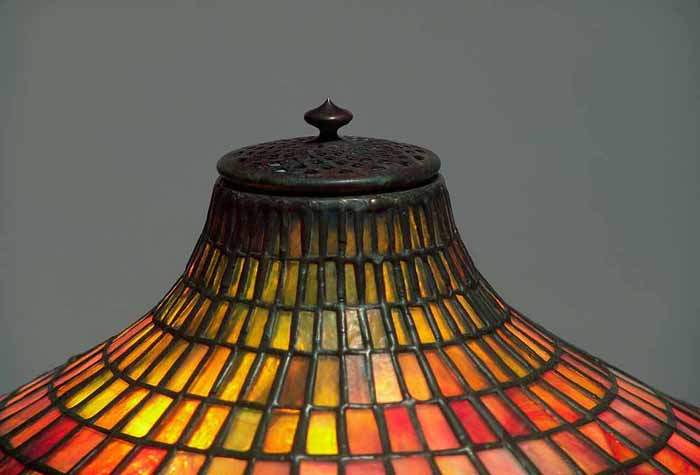 Leaded Glass Tiffany lamp