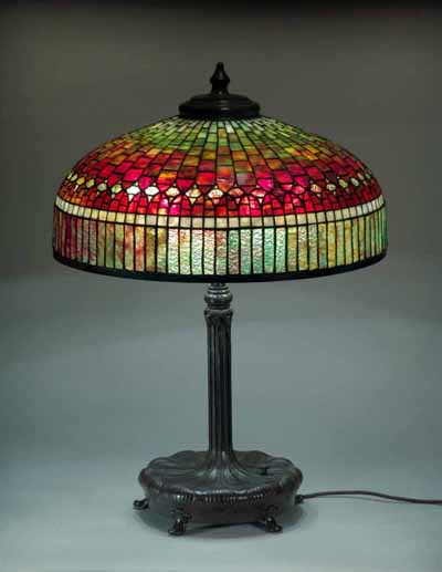 22" Curtain Border Tiffany Lamp