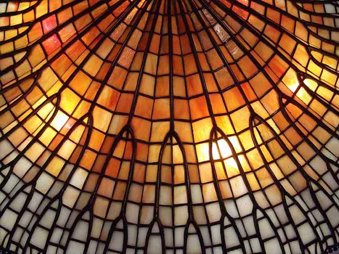 Leaded Glass Tiffany lamp