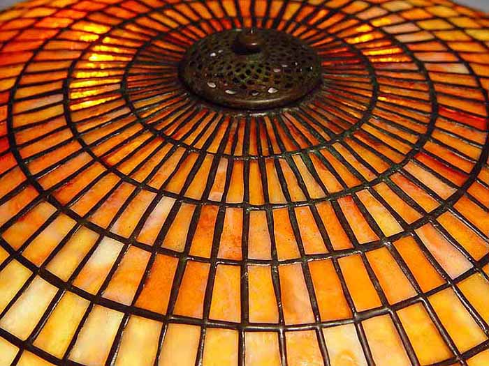 Leaded Glass Tiffany lamp