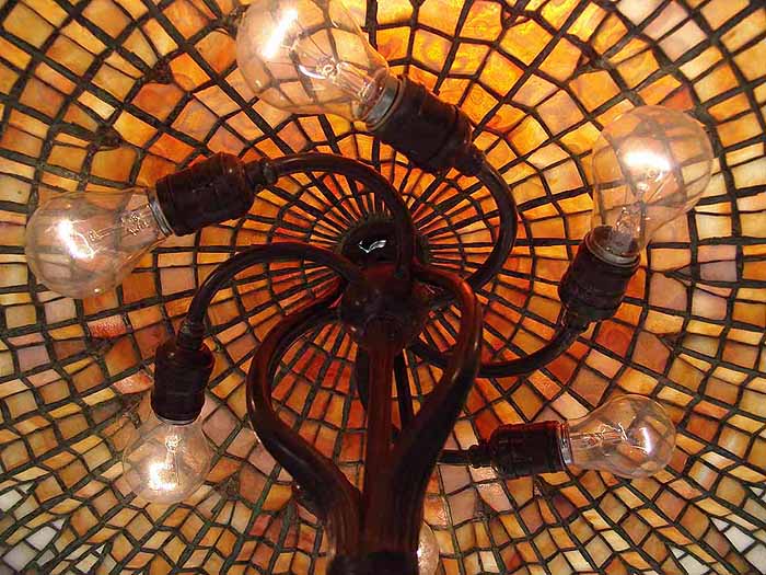 tiffany lamp