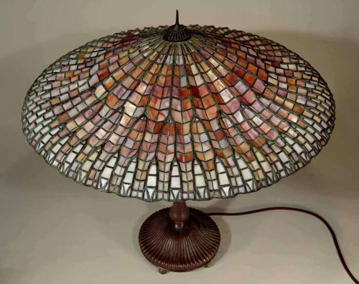 Leaded Glass Tiffany lamp