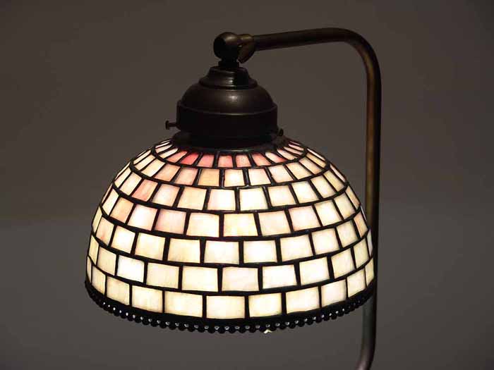 Leaded Glass & Bronze Tiffany lamp