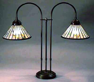 8 1/4"  TIFFANY STYLE LEADED GLASS DESK LAMP TWO SHADES
