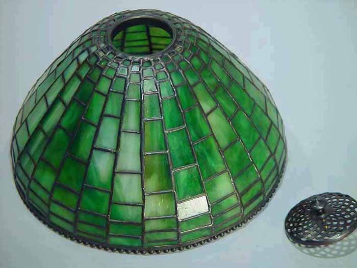 Leaded Glass Tiffany lamp