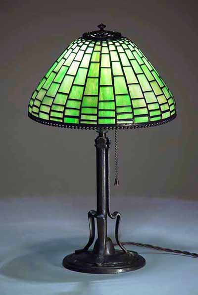 9" INDIAN SHAPE TIFFANY STYLE LAMP