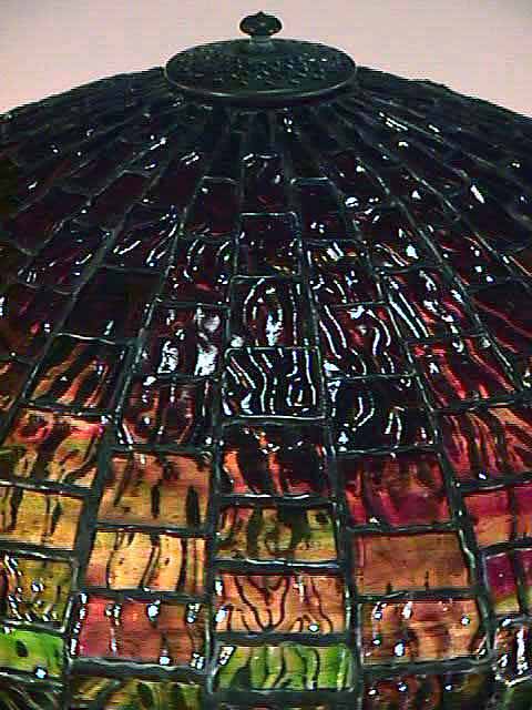 Leaded Glass & Bronze Tiffany lamp