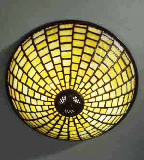 LEADED GLASS AND BRONZE TIFFANY LAMP