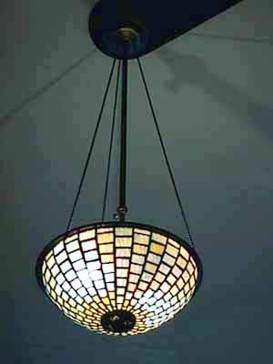 Tiffany lamp