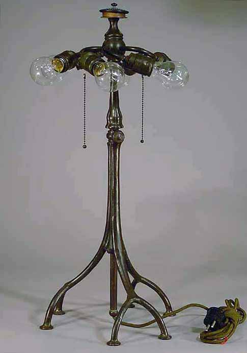 Bronze cast Tiffany table lamp base