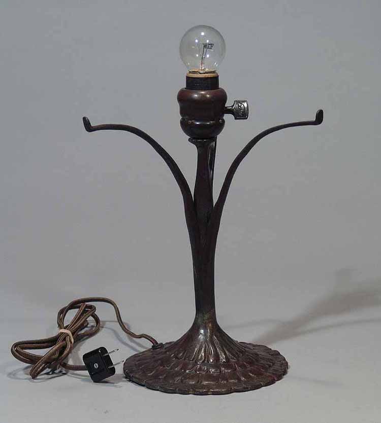 Bronze cast Tiffany table lamp base