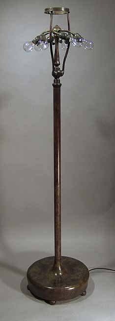 Bronze cast Tiffany table lamp base