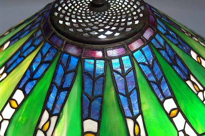 tiffany lamp