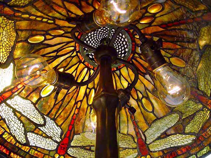 tiffany lamp