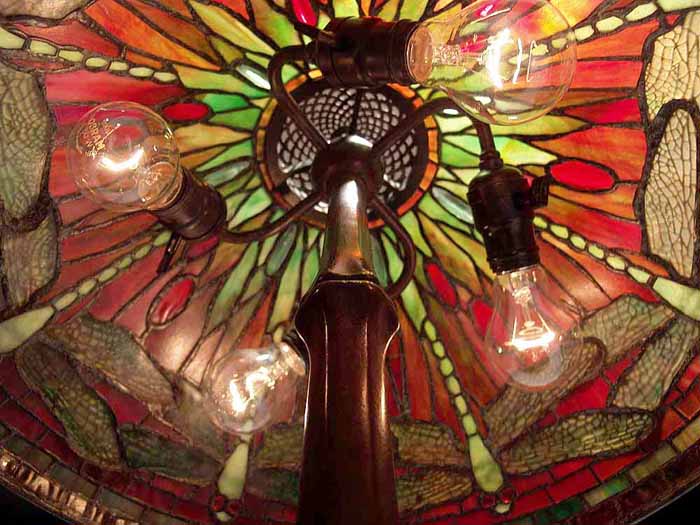 tiffany lamp