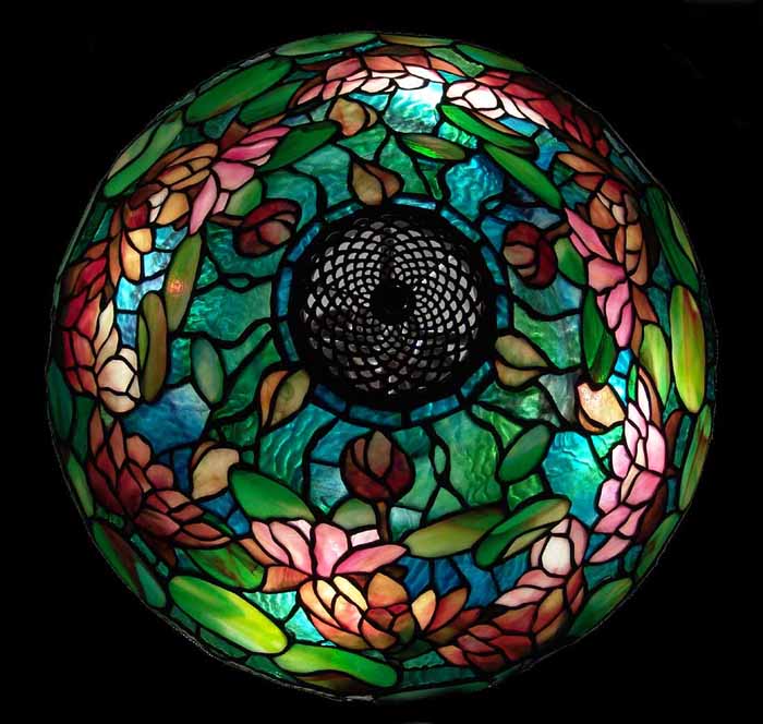 tiffany lamp