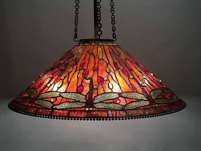 Leaded Glass & Bronze Tiffany lamp