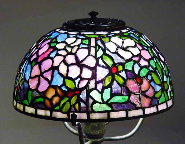 Leaded Glass Tiffany lamp