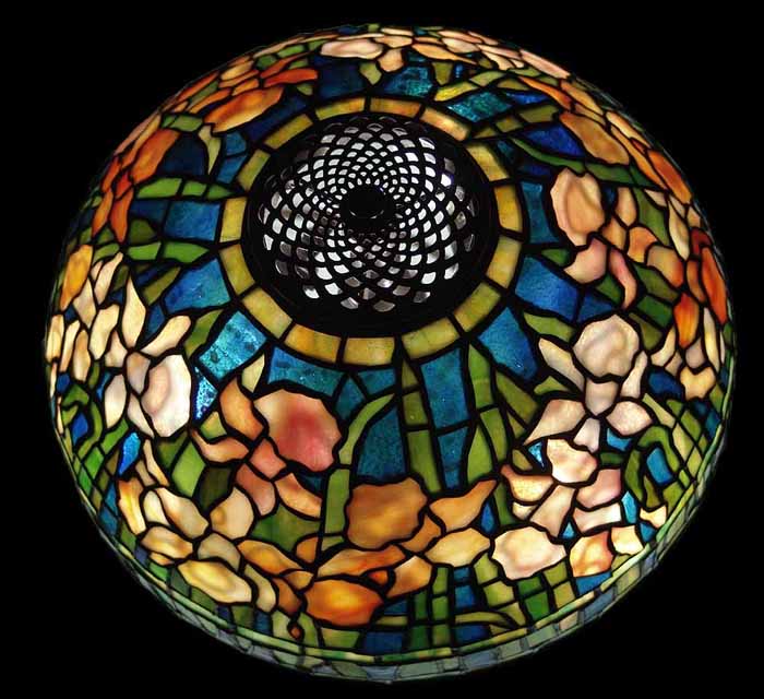 Leaded Glass Tiffany lamp