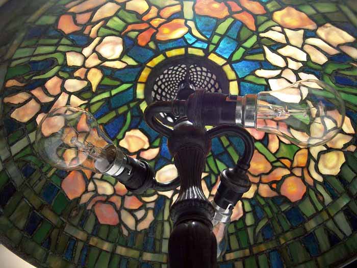 tiffany lamp