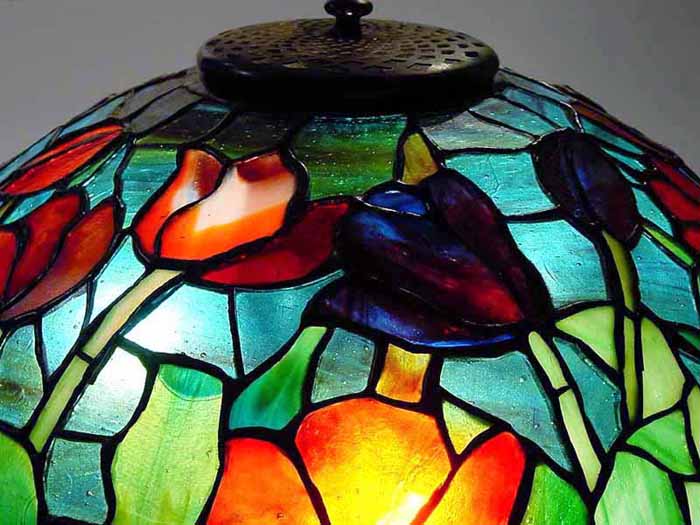 tiffany lamp