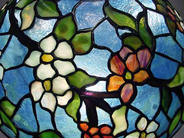 Tiffany lamp