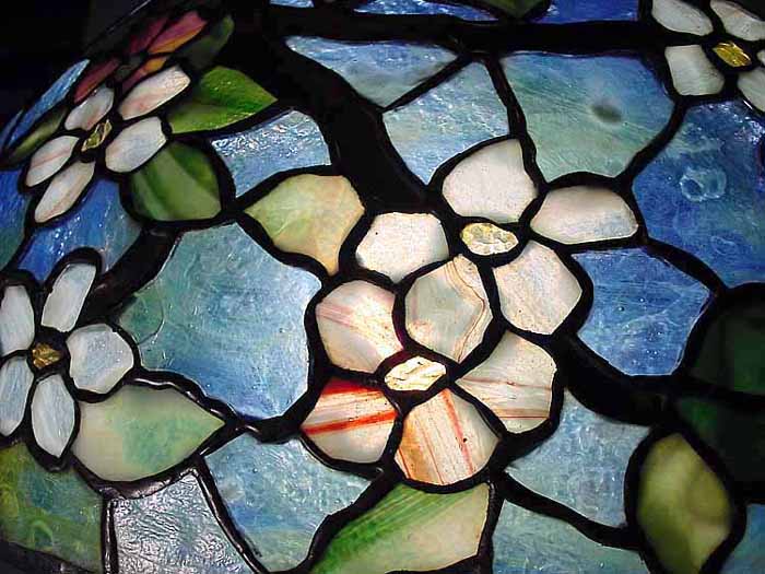 Leaded Glass Tiffany lamp